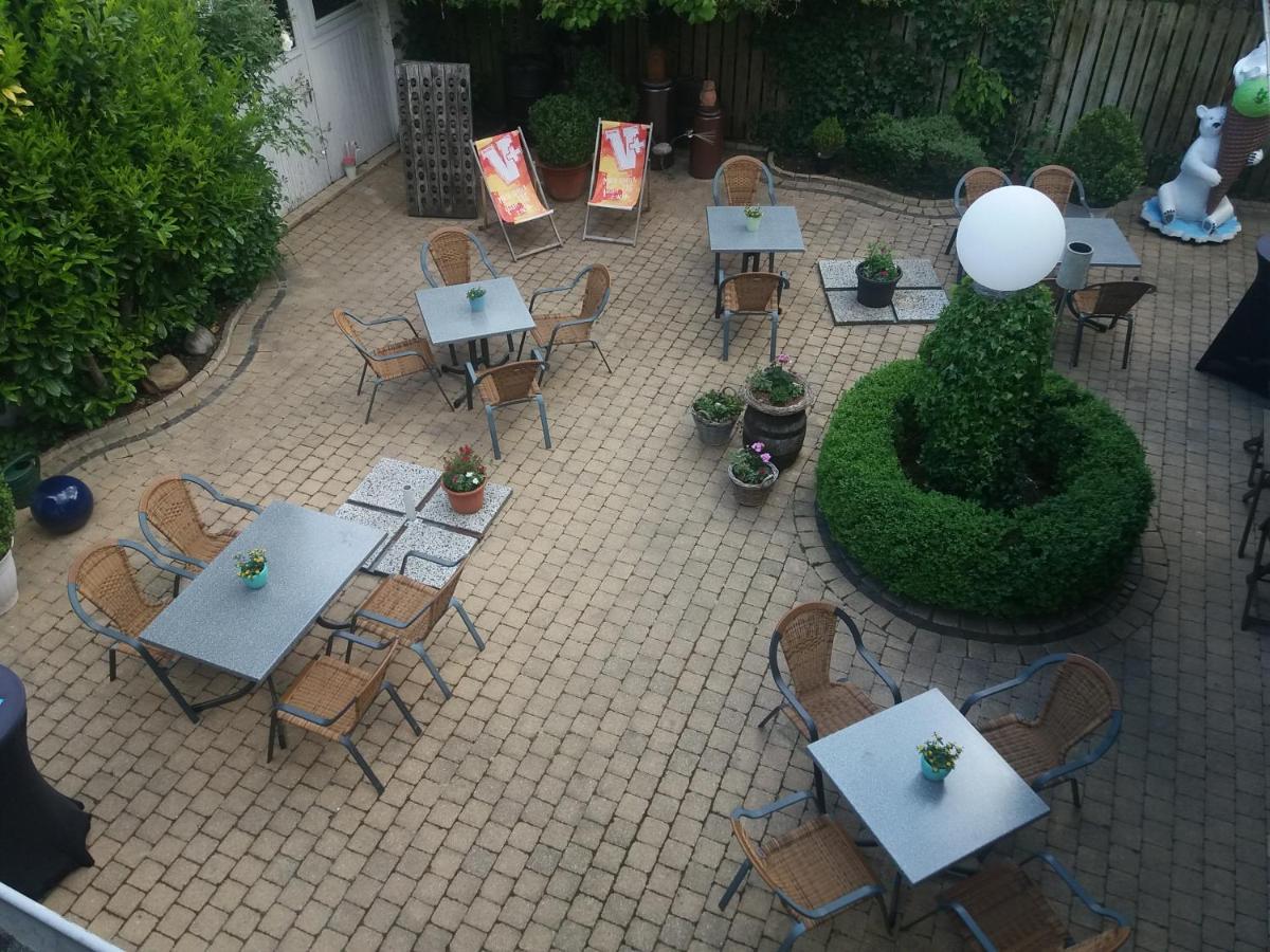 Hotel Schloemer Cloppenburg Esterno foto