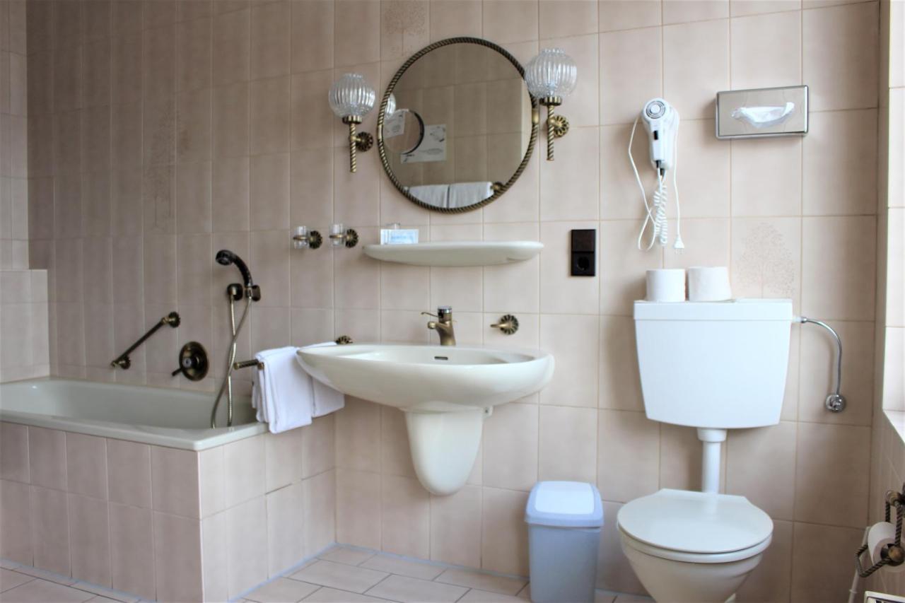 Hotel Schloemer Cloppenburg Esterno foto