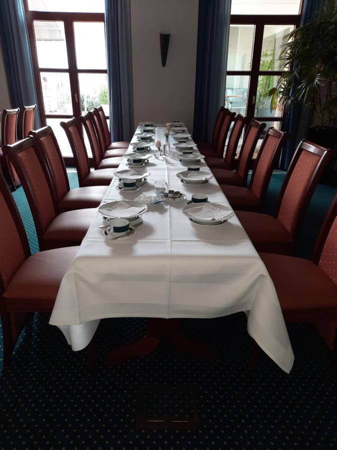 Hotel Schloemer Cloppenburg Esterno foto